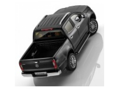 Модель Mercedes X-Class, 1:18 Scale, Kabara Black от Mercedes Модель Mercedes X-Class, 1:18 Scale, Kabara Black